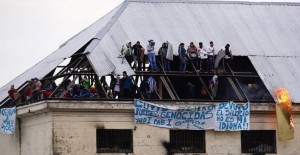 Arjantin'de Ev Hapsi İsteyen Mahkumlar Ayaklandı