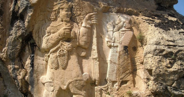 Konya'da Bulunan  Dünyanın İlk Tarım Anıtı Olan İvriz Kaya Anıtı'na Yoğun İlgi