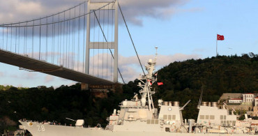 ABD'ye Ait 2 Savaş Gemisi İstanbul Boğaz'dan Geçti