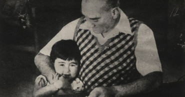 Genel Kurmay Başkanlığı Atatürk'ün Çocuk Sevgisini Paylaştı