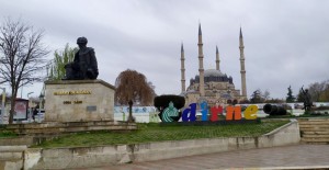 Edirne Sokakları Bomboş Kaldı