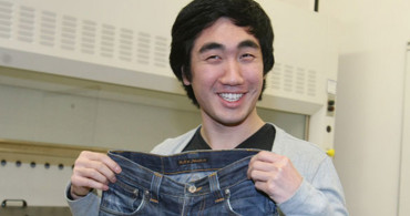15 Ay Boyunca Kot Pantolonunu Yıkamayan Çılgın Genç Beyin