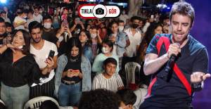 Murat Dalkılıç Konserinde Koronavirüs Kuralları Hiçe Sayıldı