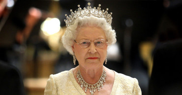Kraliçe Elizabet 157 Bin Lira Maaşla Çalışan Arıyor