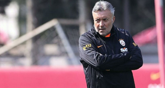 Galatasaray'da Teknik Direktör Domenec Torrent transfer listesine Jean Onana'yı aldı!