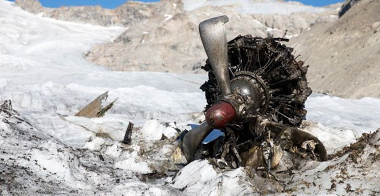 Tüm Dünya Şokta! İsviçre Alpleri'nde Amerikan Savaş Uçağı Enkazına Ulaşıldı