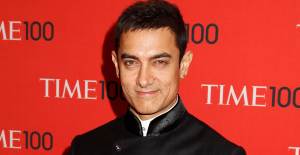  Aamir Khan'a Diriliş Ertuğrul Dizisinin Deri Börk Şapkası Hediye Edildi