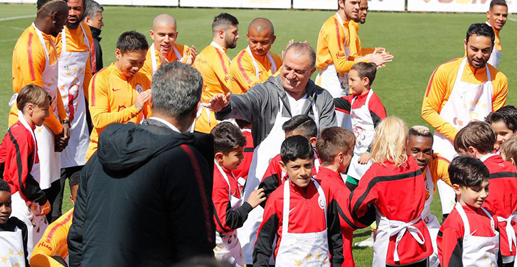 Galatasaray 23 Nisan'da Kapılarını Çocuklara Açtı