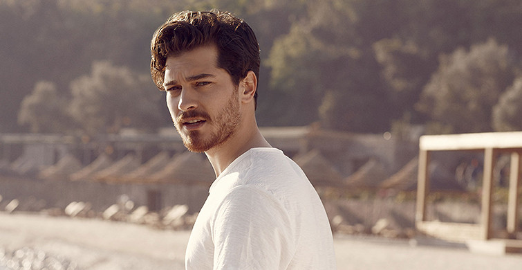 Çağatay Ulusoy Yeni İmajıyla Sosyal Medyayı Salladı