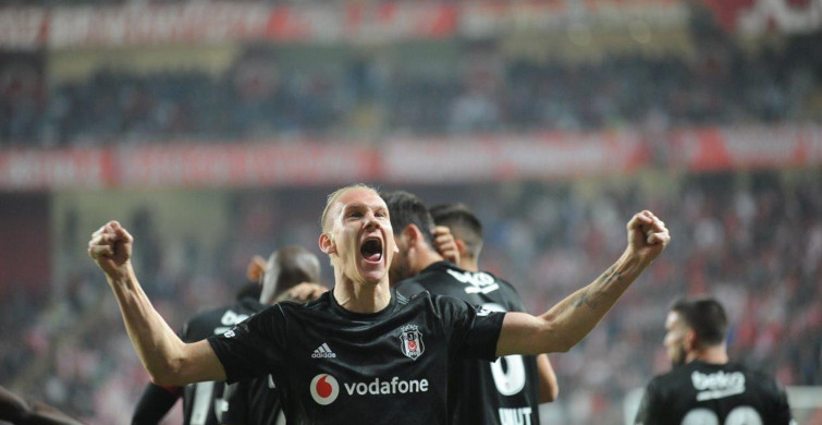 Al İttihat ve El İttifak, Domagoj Vida'yı Transfer Etmek İstiyor!