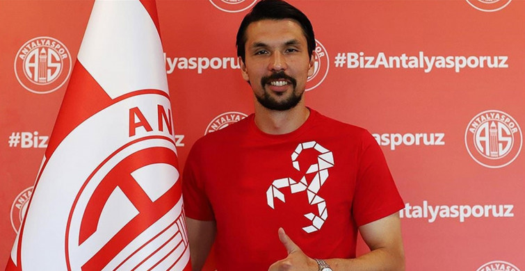 Alperen Uysal kimdir, nereli kaç yaşında, hangi bölgede oynuyor? Antalyaspor'un yeni transferi Alperen Uysal hakkında bilgiler