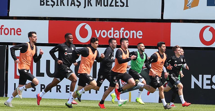 Beşiktaş'tan  Kesin Olarak Gidecek Olan 4 İsim