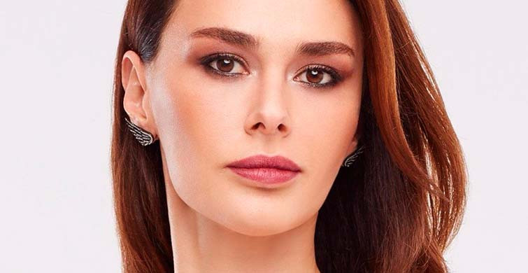 Ayşe Hatun Önal: Yaza Kadar Dört Şarkım Daha Çıkacak