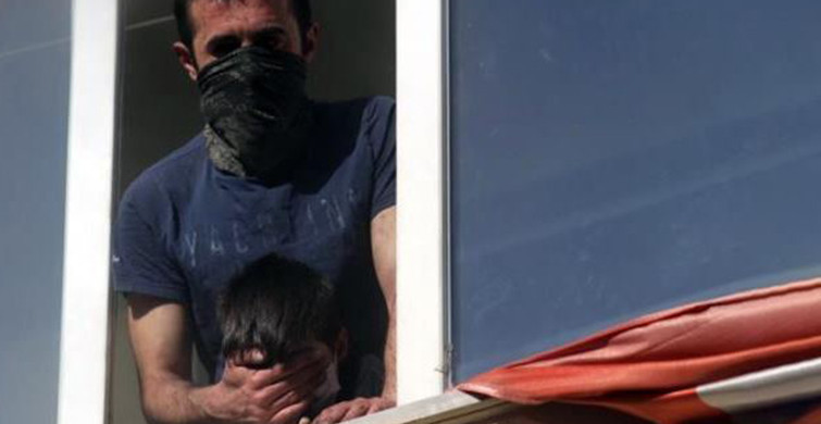Çaresizliğin Fotoğrafı Görenleri Gözyaşlarına Boğdu!