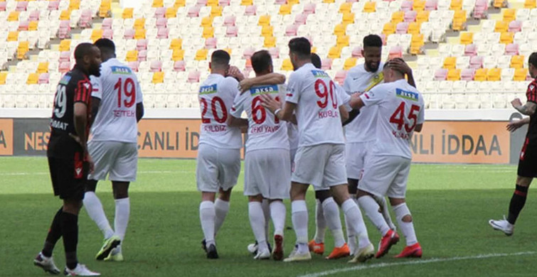 Çaykur Rizespor Yeni Malatyaspor'dan Kubilay Kanatsızkuş'u Transfer Etti!