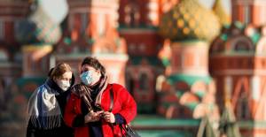 Rusya'da Coronavirüs Vaka Sayısı Yarım Milyonu Geçti