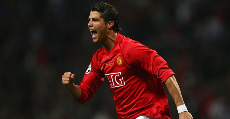 Cristiano Ronaldo, Manchester United'a Transfer Oldu!