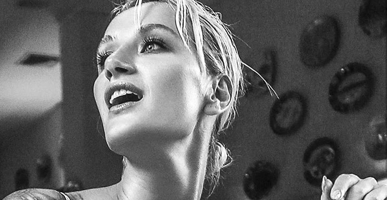Didem Soydan ve Prenses Diana'nın Benzerliği Ağızları Açık Bıraktı