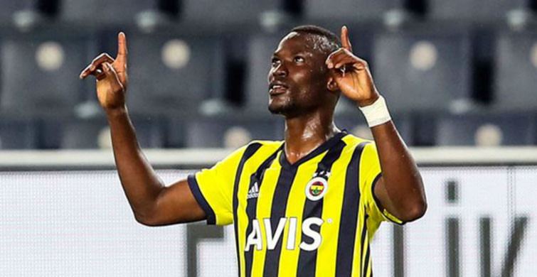 Fenerbahçe Mame Thiam İle Yolları Ayırıyor!