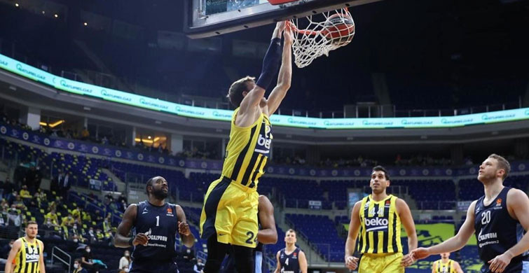 Fenerbahçe'de Pozitif Vakalar Artıyor