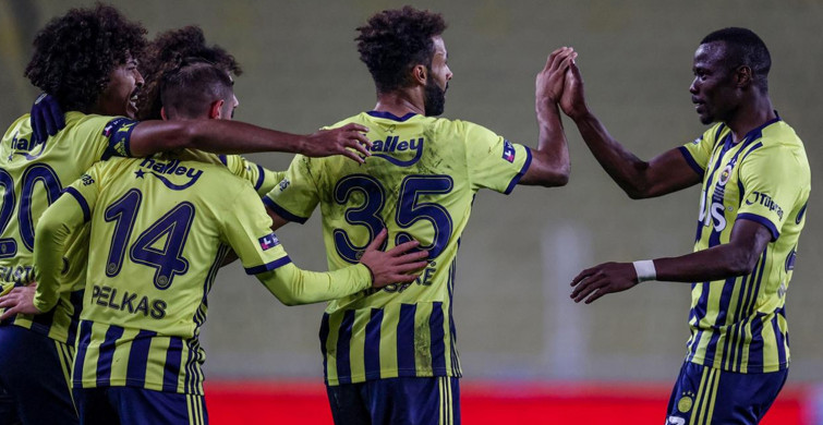 Fenerbahçeli Mame Thiam Antalyaspor'a Kiralık Olarak Transfer Oldu!