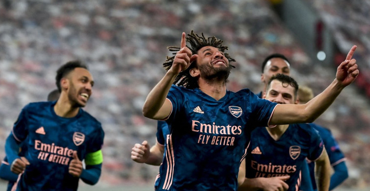 Fenerbahçe, Eski Beşiktaşlı Mohamed Elneny'i Transfer Etmek İstiyor!