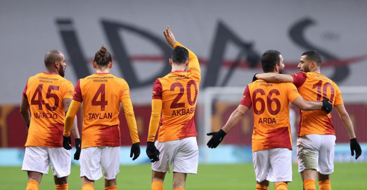Galatasaray'dan Aytemiz Alanyaspor'a Transfer Olan Emre Akbaba, Akdeniz Ekibine Kesin Dönüş Yapıyor!