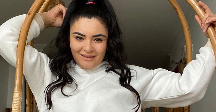 Hanife Gürdal’dan Kafa Karıştıran Paylaşım