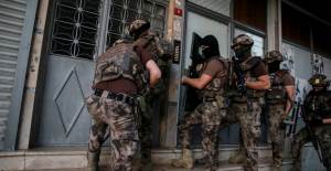 İstanbul'da 53 Adrese Uyuşturucu Operasyonu: 55 Gözaltı