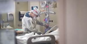 Kordon Kanındaki Kök Hücreler Kovid-19 Hastalarının Hayatta Kalma Olasılığını Artırıyor