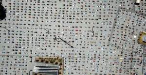 Esenyurt Meydanı'nda Kılınan Cuma Namazı Havadan Görüntülendi