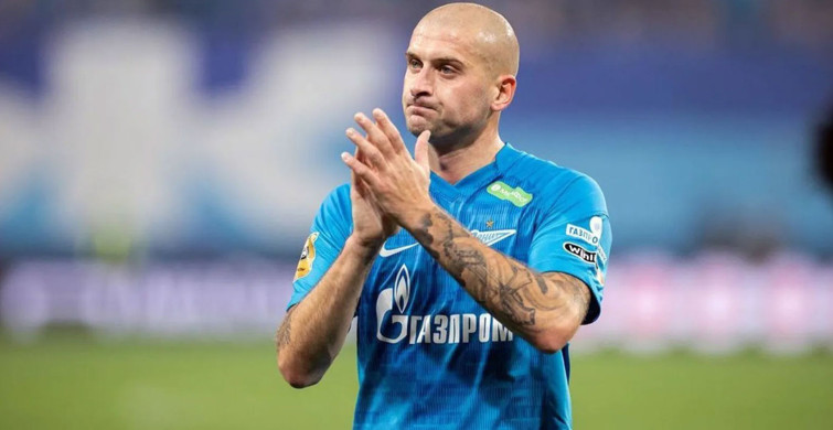 Rusya - Ukrayna savaşı sonrasında Zenit'ten ayrılan Ukraynalı Yaroslav Rakitskiy'i Başakşehir transfer etti!