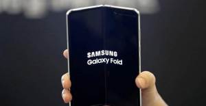 Samsung Galaxy Z Fold 2'de Hangi Özellikler Var?
