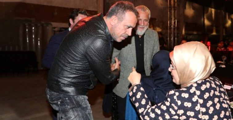 Haluk Levent, Yusuf İslam'la Sohbet Etmeye Çalışırken Emine Erdoğan Yardımcı Oldu