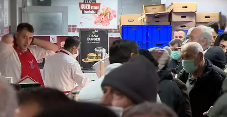 Ucuz et kuyruğu görenleri şoke etti! Sabah erken saatlerde metrelerce kuyruk oluştu