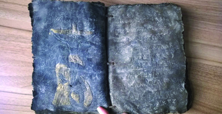 Diyarbakır'da Bulunan Bin 200 Yıllık İncil Ele Geçirildi