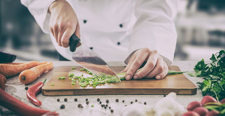 MasterChef’e Rakip Bir Yarışma Chef’s Arena Geliyor