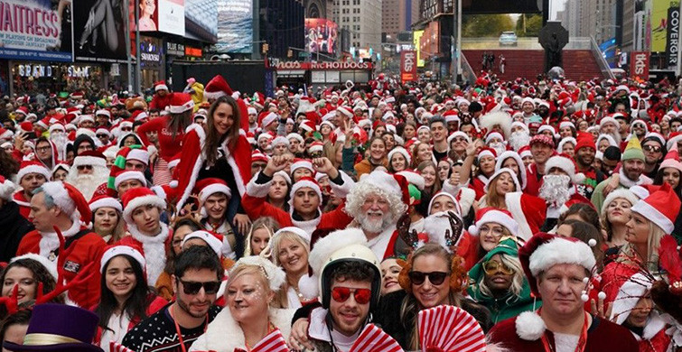 New York'u Noel Babalar Bastı!