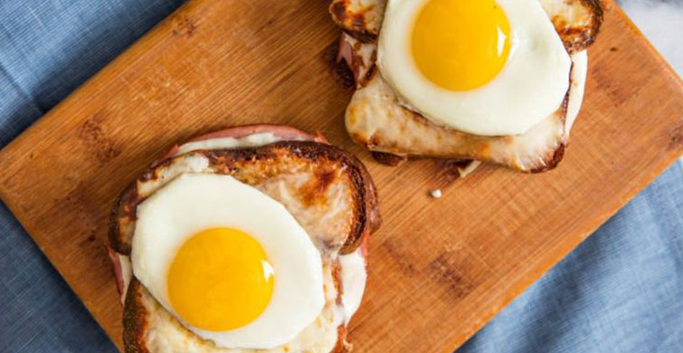 Yumurtayı Az Pişmiş Yemek Faydalı mıdır? Sağlık İçin Hangi Yağlar Tüketilmeli?