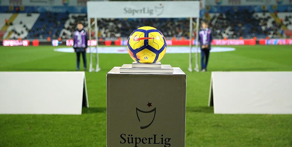 Süper Lig'e damga vurmuş en iyi isimler: Sosyal medya bu yıldızları konuşuyor