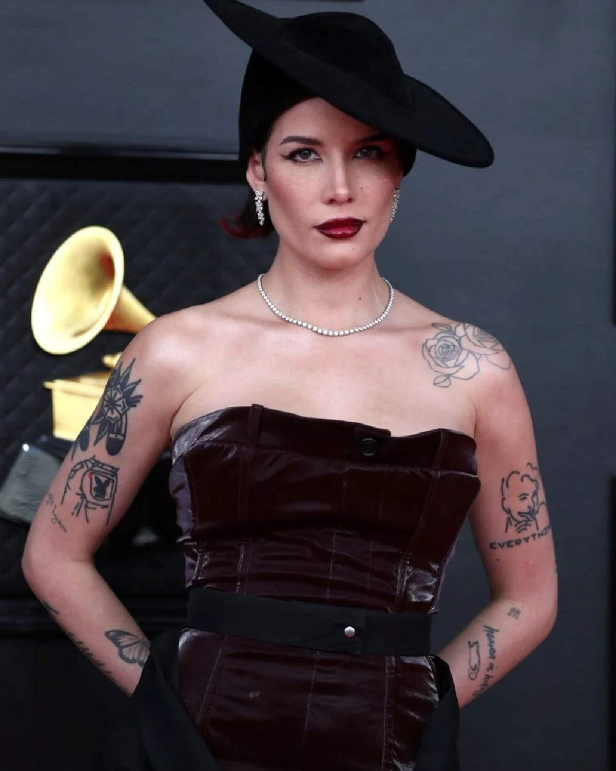64'üncü Grammy Ödülleri kırmızı halı fotoğrafları