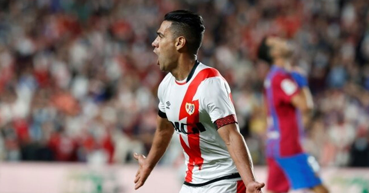 Radamel Falcao, Rayo Vallecona takımından ayrılmayı kafasına koydu.