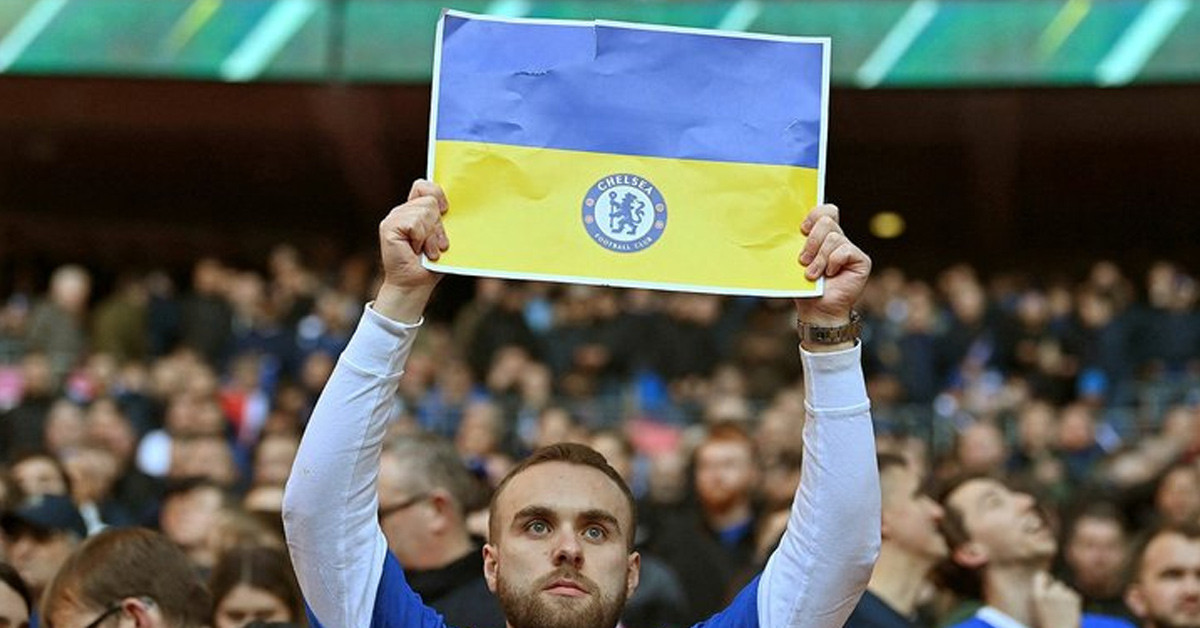Chelsea'nin patronu kulübü devrediyor
