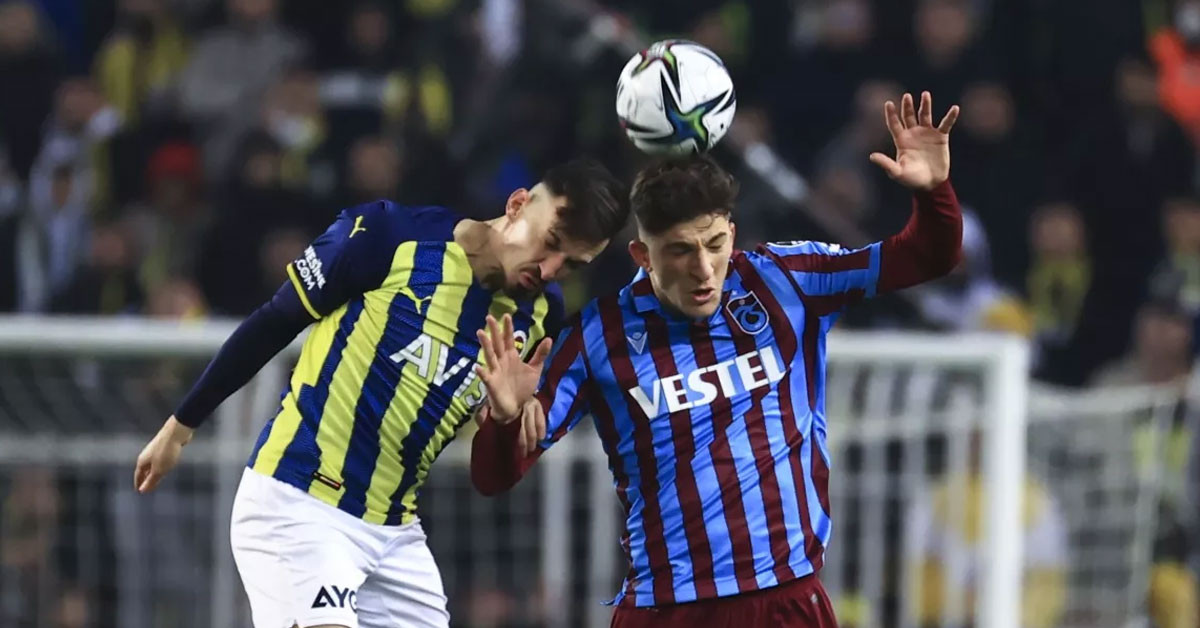 Ahmetcan Kaplan Fenerbahçe derbisindeki performansıyla büyük alkış aldı.