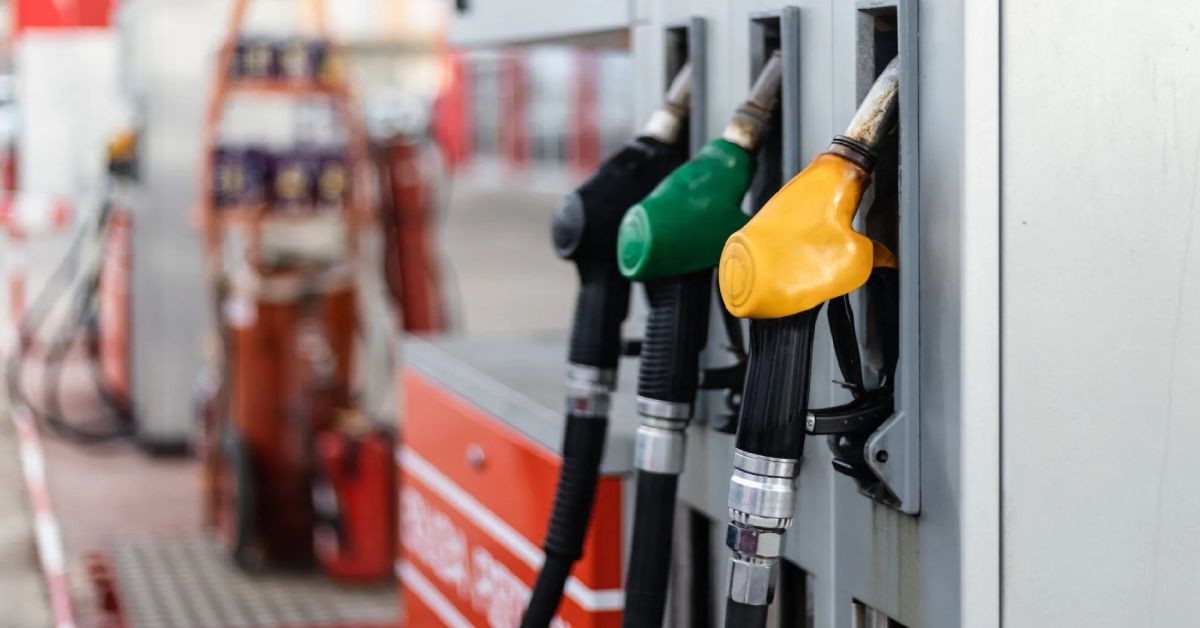 Akaryakıt fiyatları 21 Nisan 2024: Benzin ve motorin fiyatları ne kadar oldu, indirim veya zam var mı?