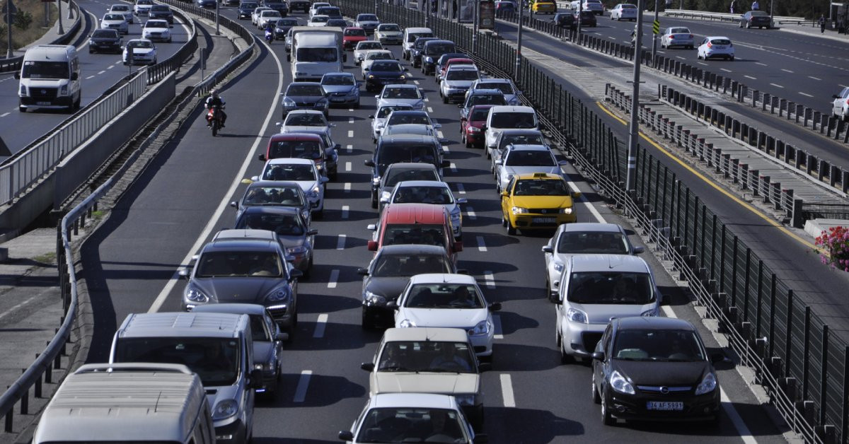 Araç sahipleri habersizce icra takibine girebilir: Yeni düzenleme Resmi Gazete’de yayımlandı