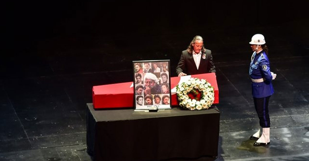 Atatürk Kültür Merkezi'nde tören düzenlendi