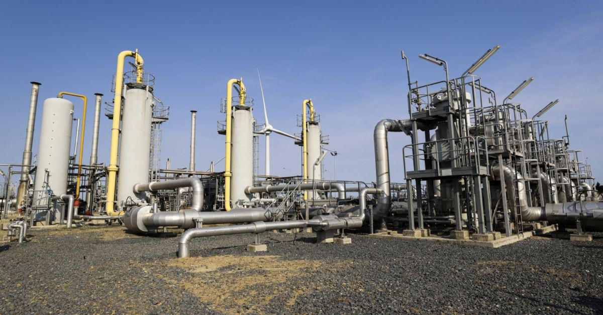 Bakan Bayraktar’dan doğal gaz açıklaması: 2 milyon haneye yetebilecek