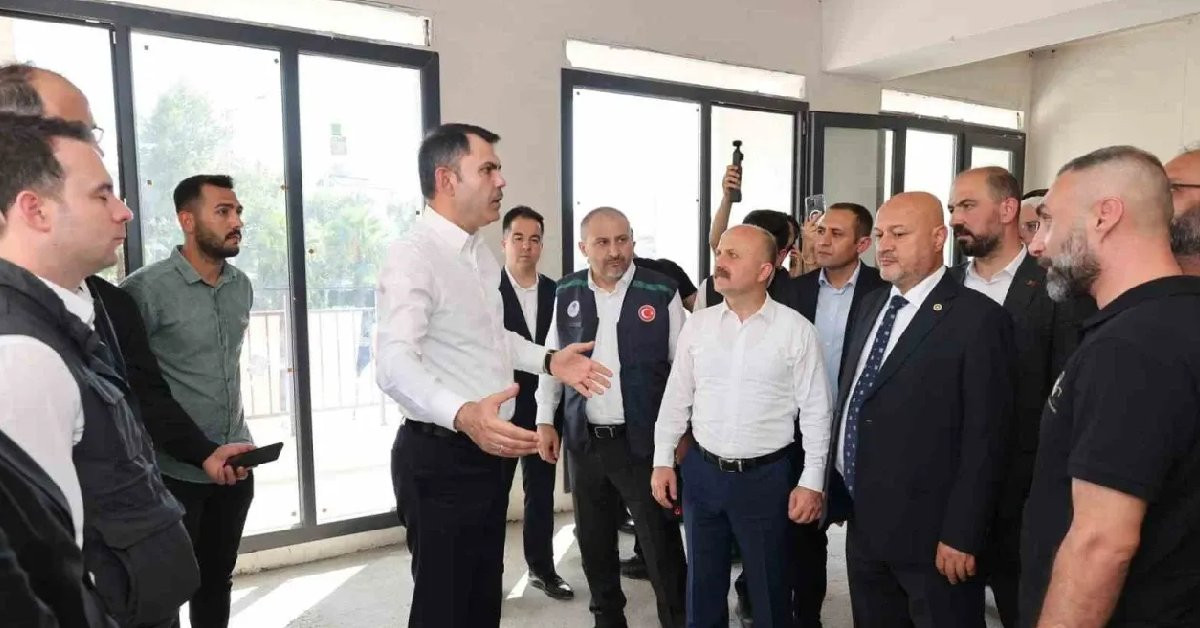 Bakan Kurum deprem bölgesinden konuştu: Ülkemizi tüm afetlere karşı dirençli hale getireceğiz