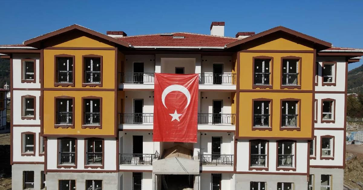 Bakan Kurum Sinop Konut Paylaşımı-1